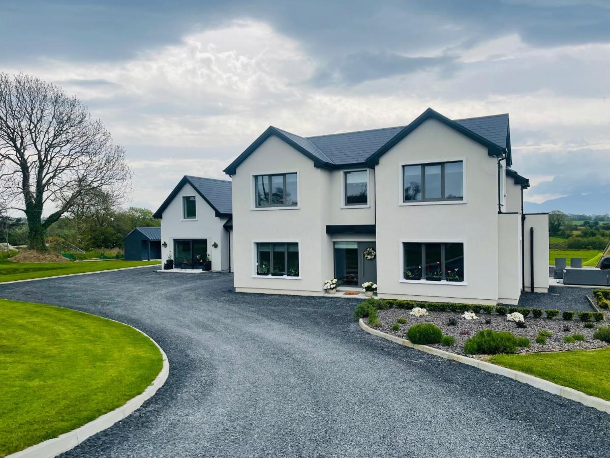 Country View House Hotel Milltown  Exterior photo