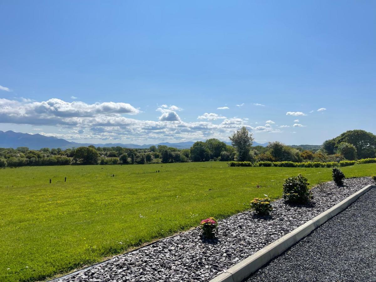 Country View House Hotel Milltown  Exterior photo